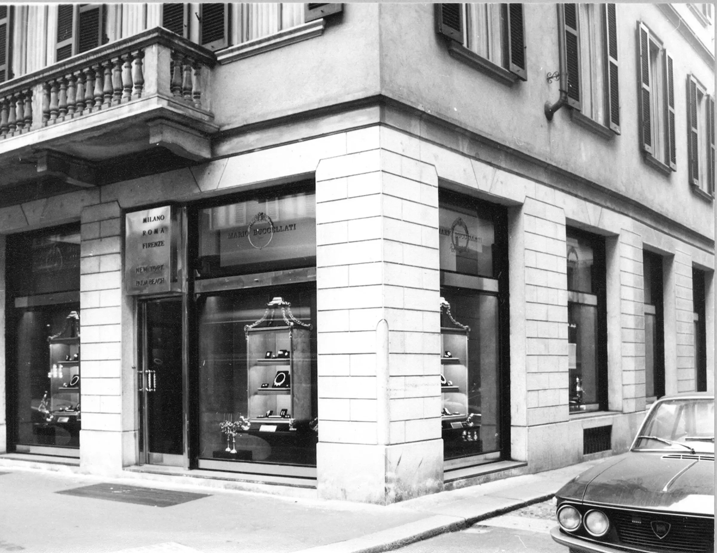At the end of the First World War, Mario decided that the time was right for him to set up his own venture. And with that, Mario took over Beltrami and Besnati’s business, and opened his first store at Via Santa Margherita 5.