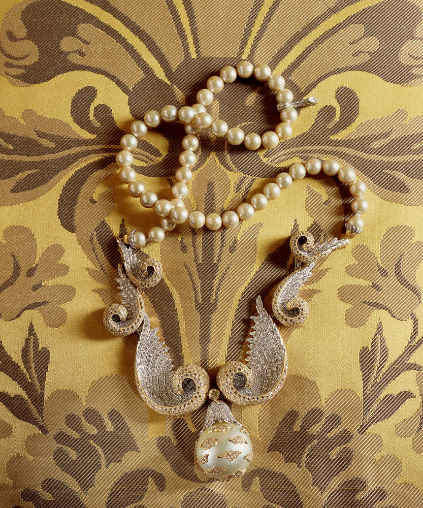 At the end of the First World War, Mario decided that the time was right for him to set up his own venture. And with that, Mario took over Beltrami and Besnati’s business, and opened his first store at Via Santa Margherita 5.